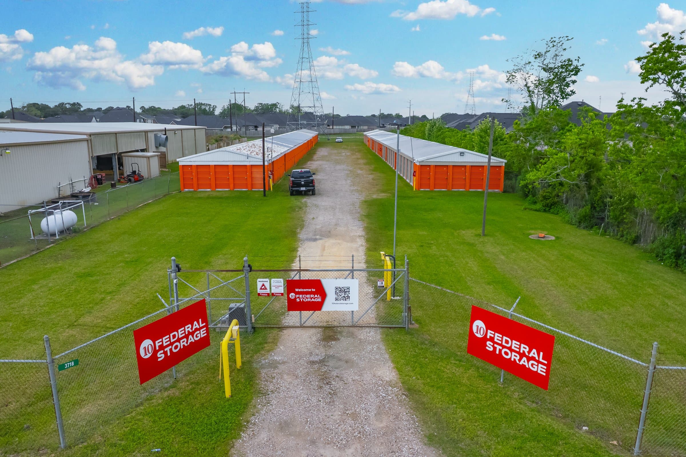 self storage units in santa fe tx