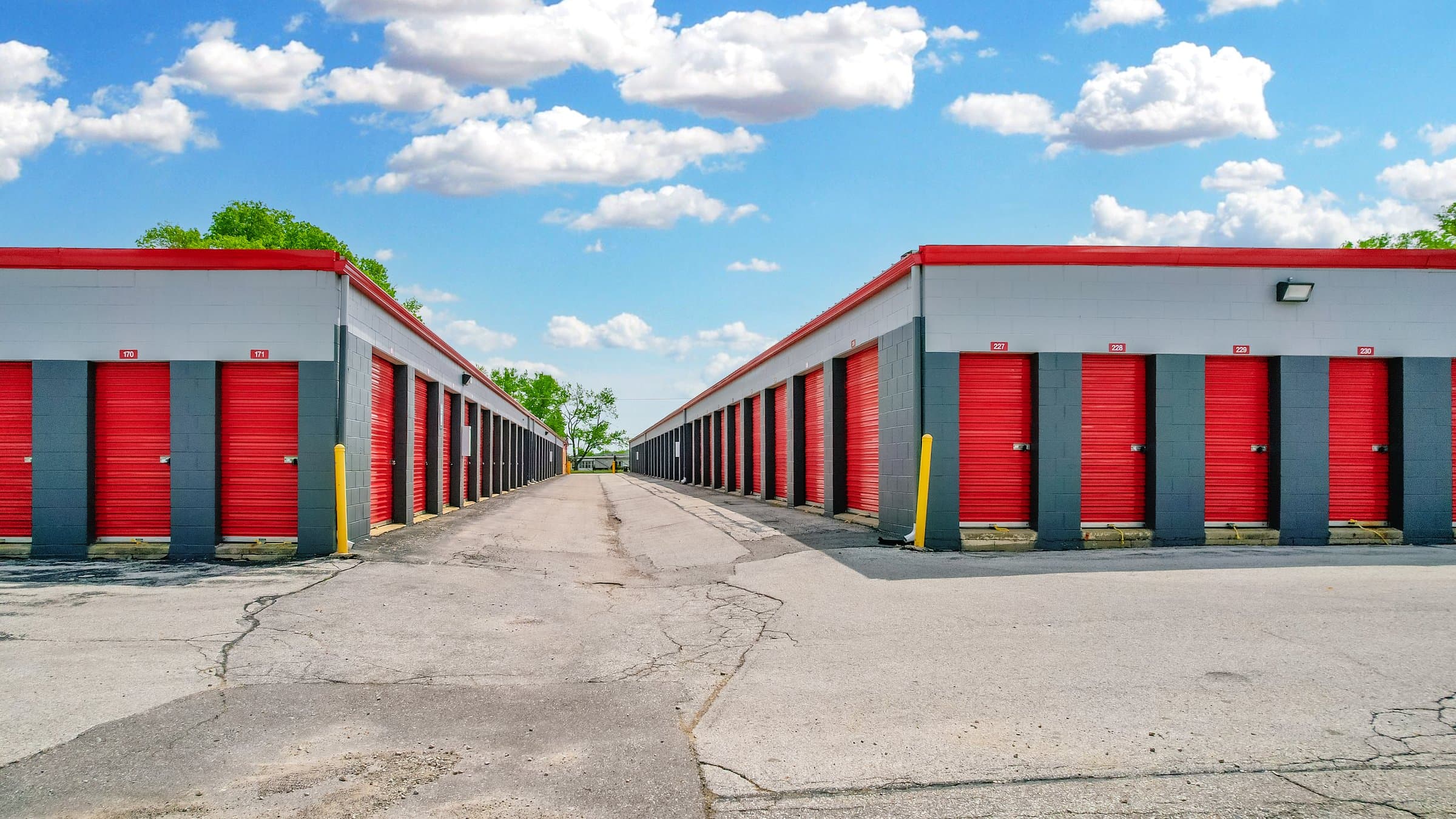self storage facility west des moines ia