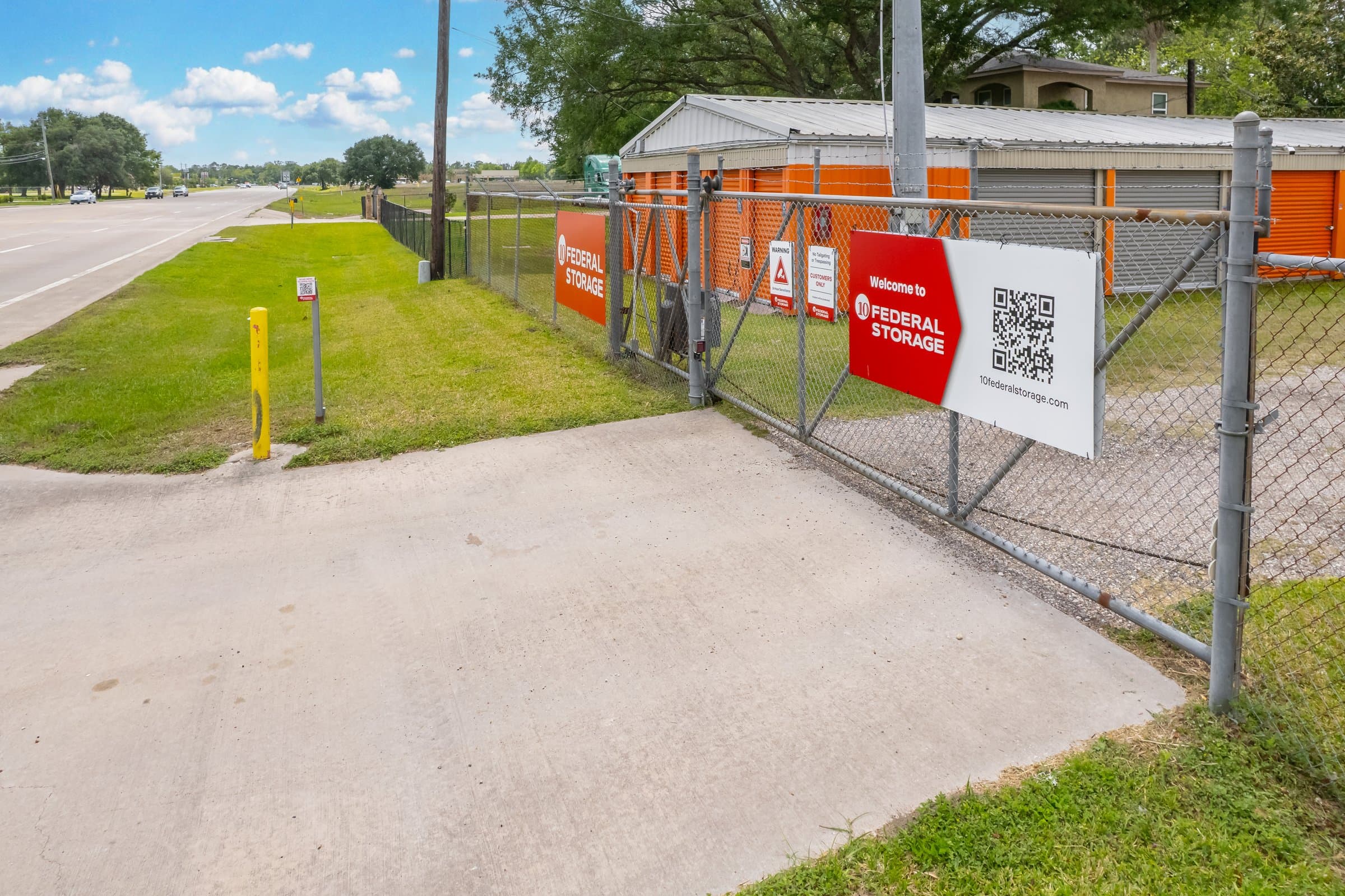 self storage units in santa fe tx