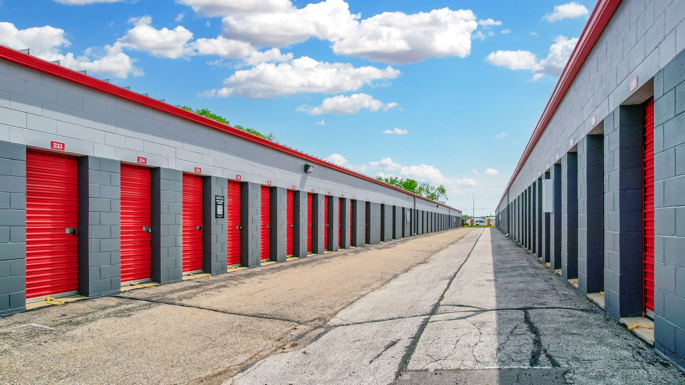 self storage facility west des moines ia
