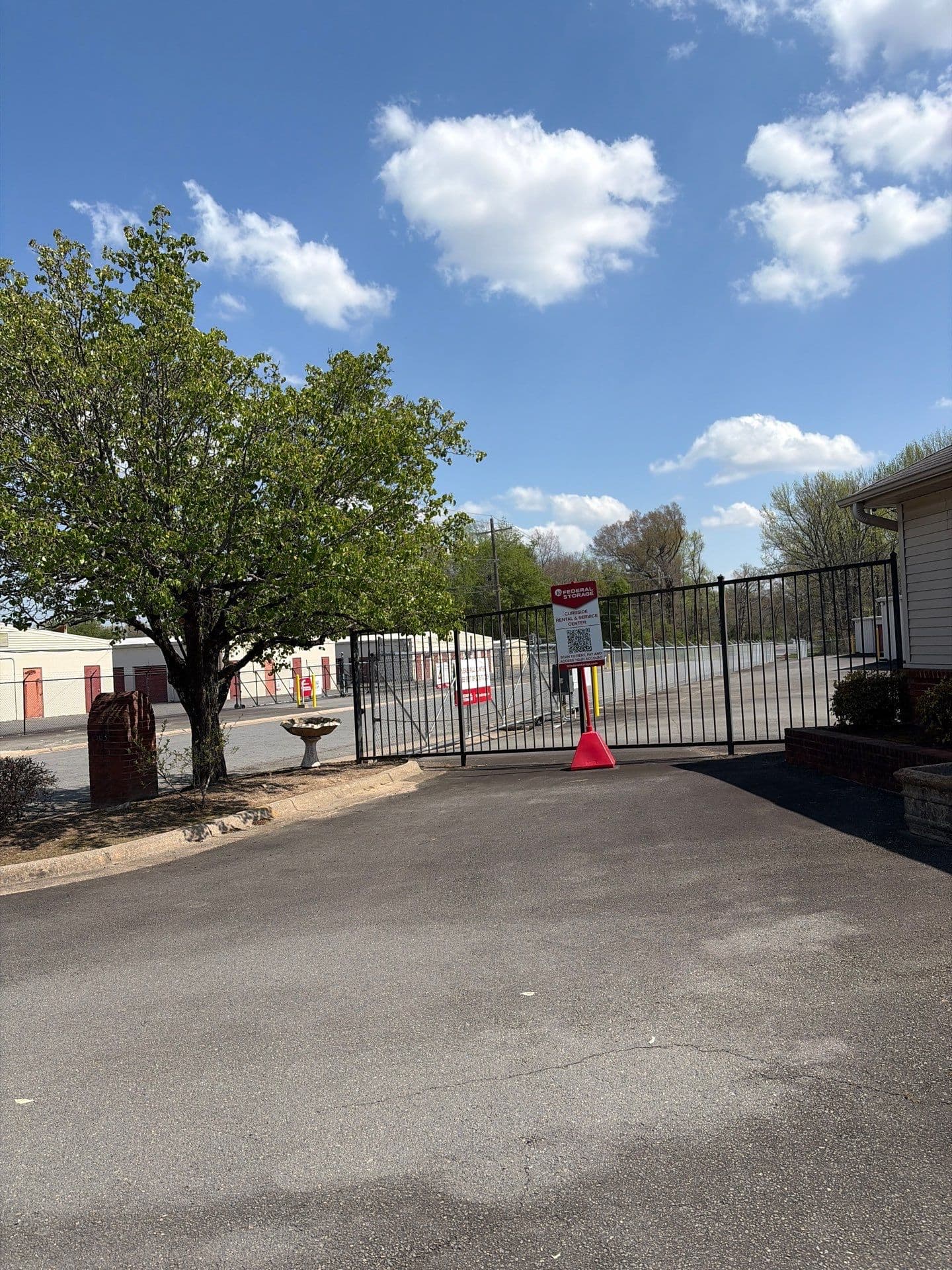 10 Federal Storage self storage mobile access