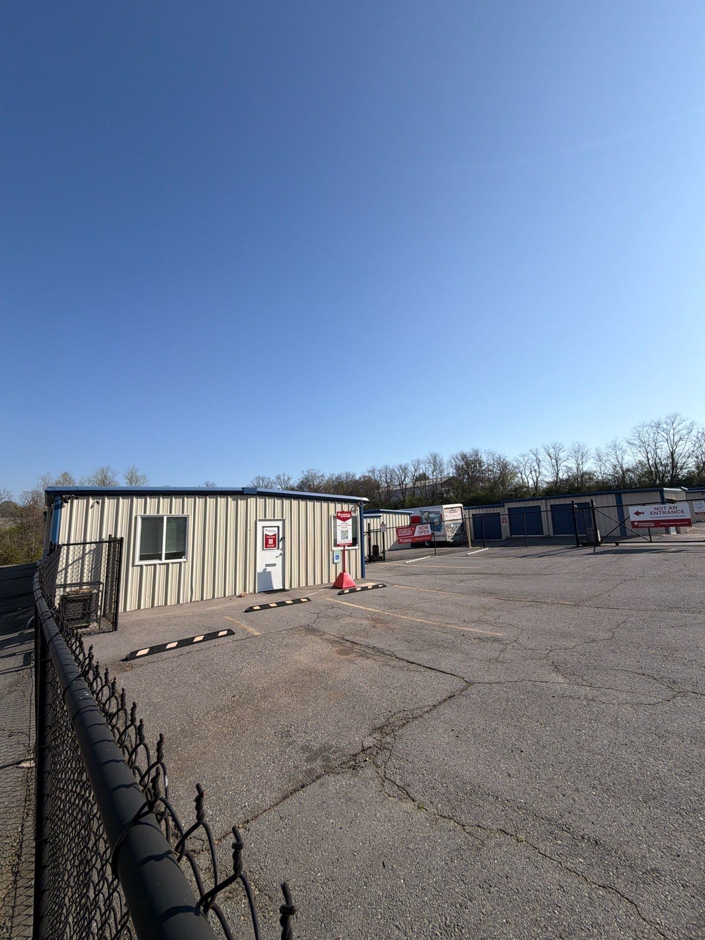 10 Federal Storage self storage features