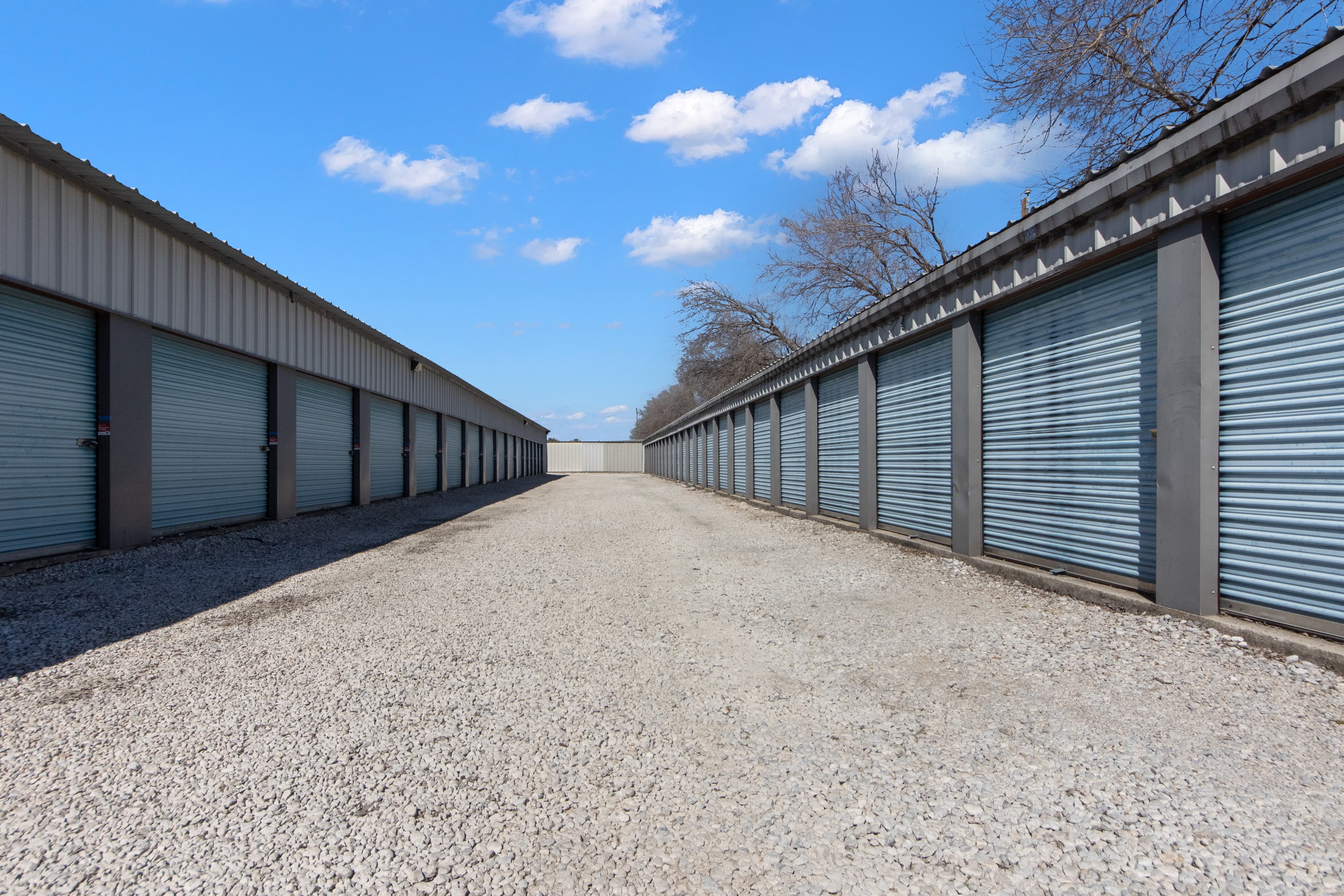 drive up storage units