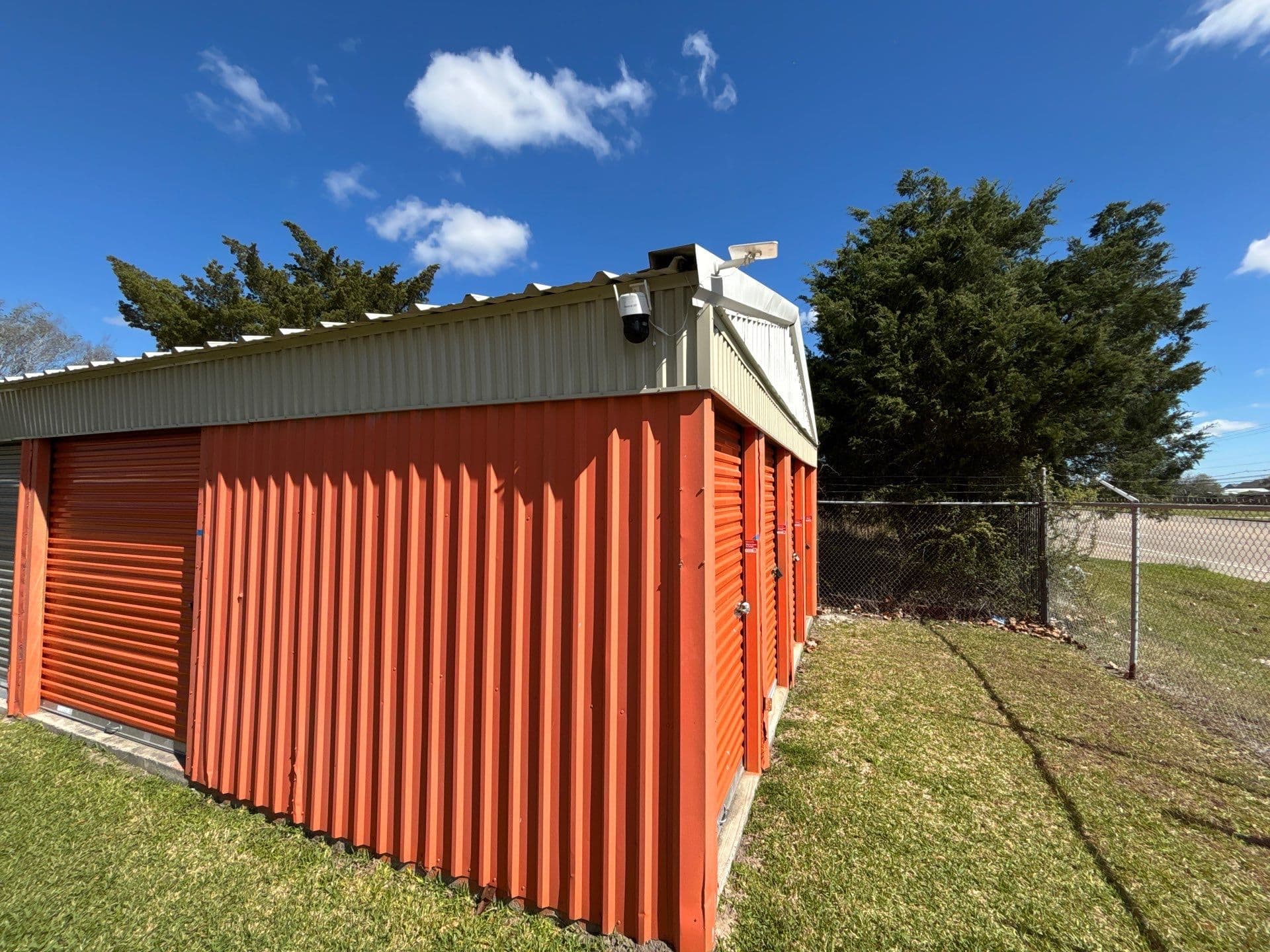10 Federal Storage # 3049 | 13720 FM 1764 | Santa Fe, TX  - Carousel Image 3