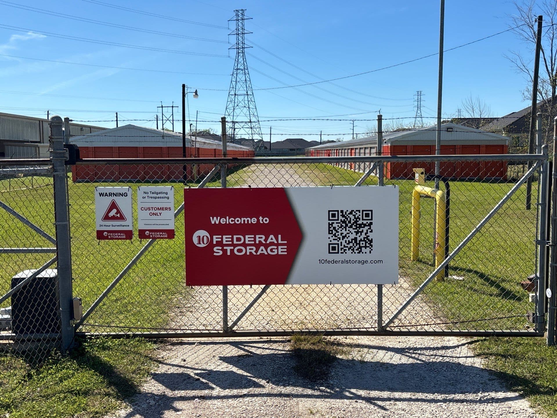 10 Federal Storage # 3050 | 3718 Ave J Santa Fe | TX 77510 - Carousel Image 1