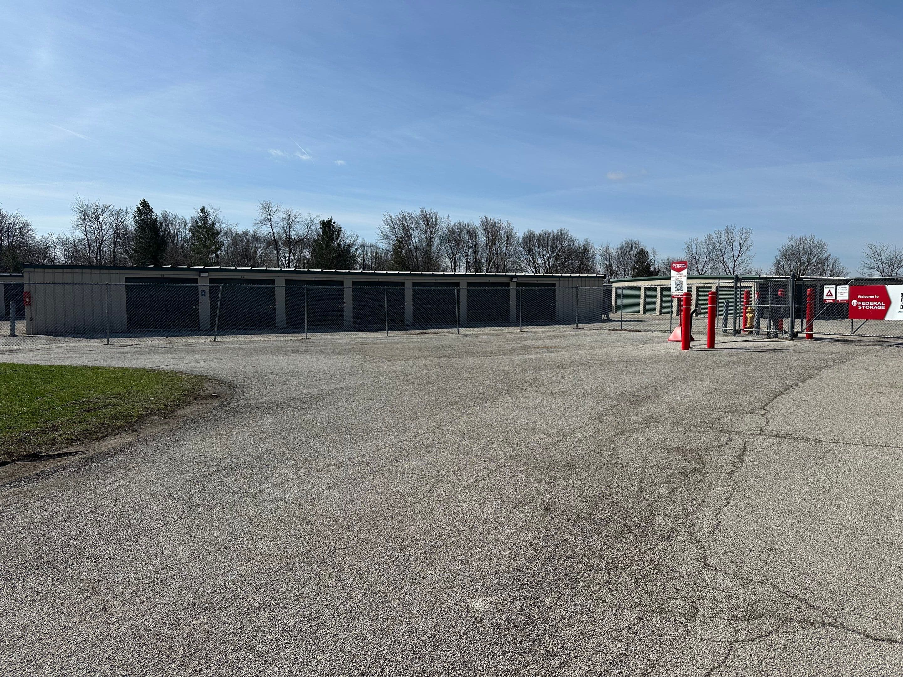10 Federal Storage # 3056 | 8627 N. Hale Ave | Peoria, Il 61615 - Carousel Image 3