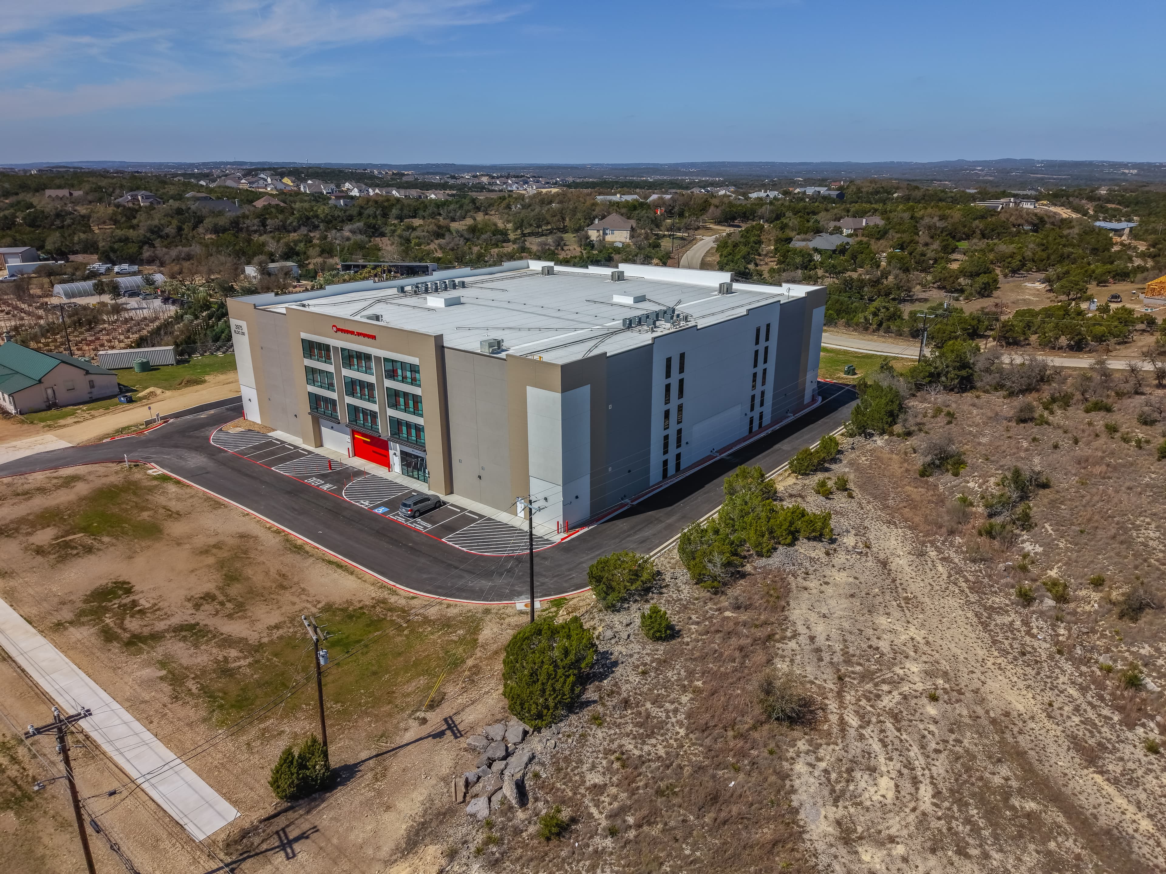 10 Federal Storage # 1088 | 3975 E US 290, Bldg 200 | Dripping Springs, TX 78620