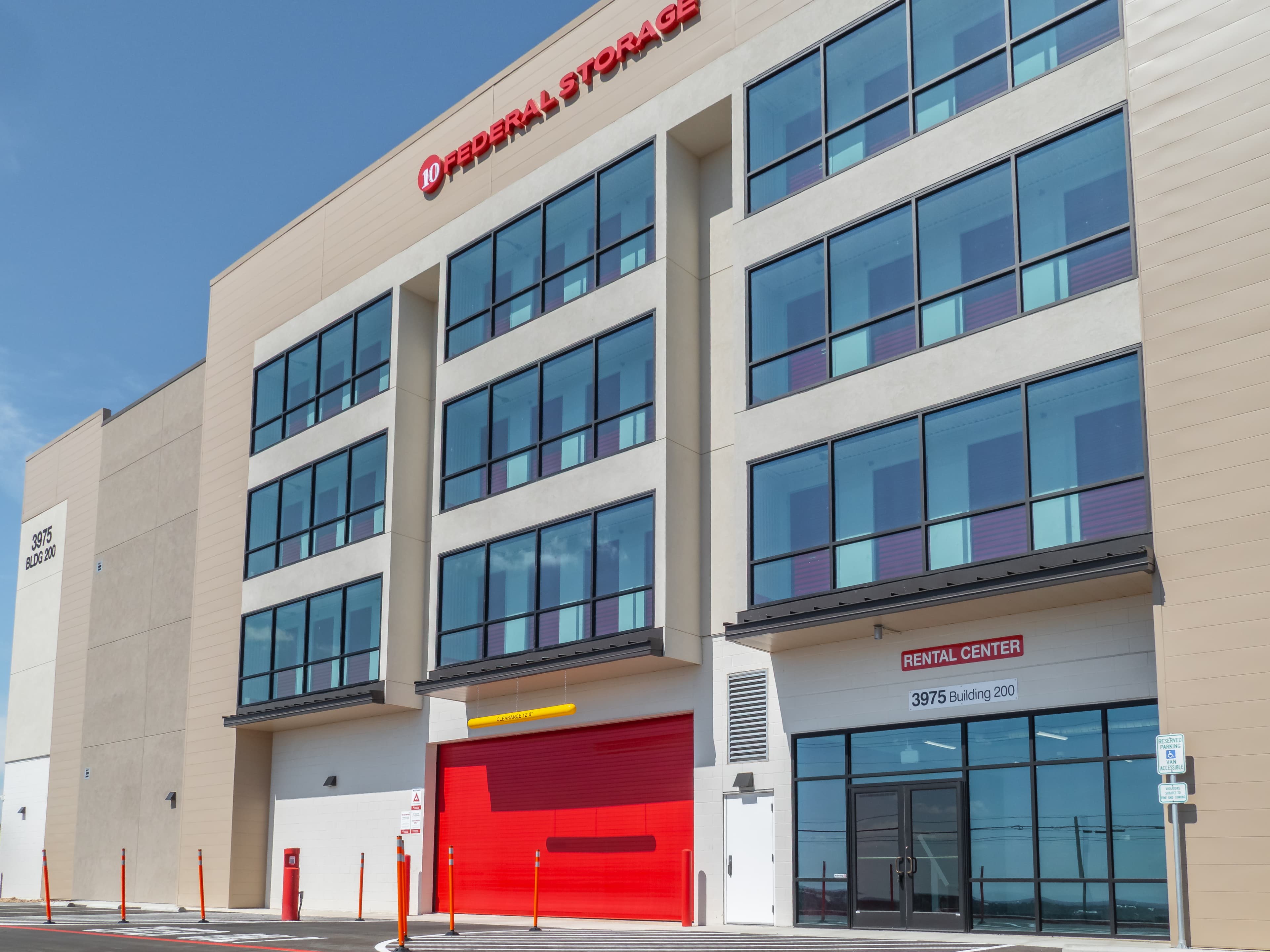 10 Federal Storage # 1088 | 3975 E US 290, Bldg 200 | Dripping Springs, TX 78620