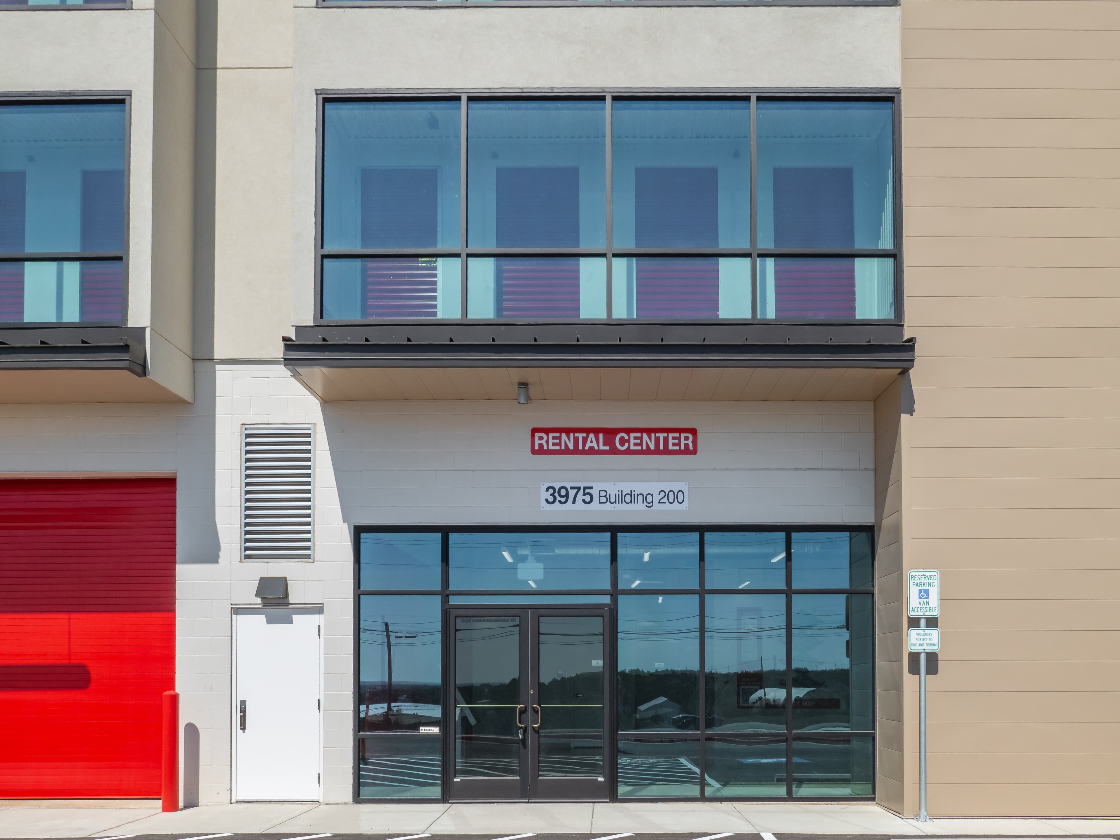 10 Federal Storage # 1088 | 3975 E US 290, Bldg 200 | Dripping Springs, TX 78620