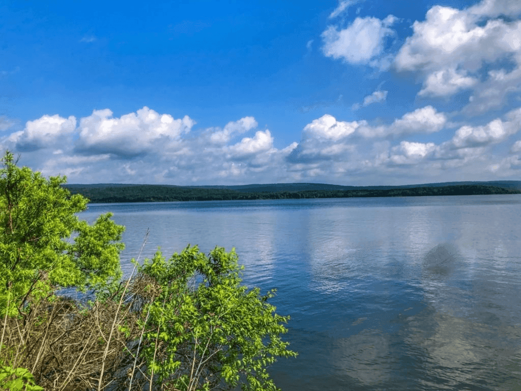 lake in maumelle arkansas