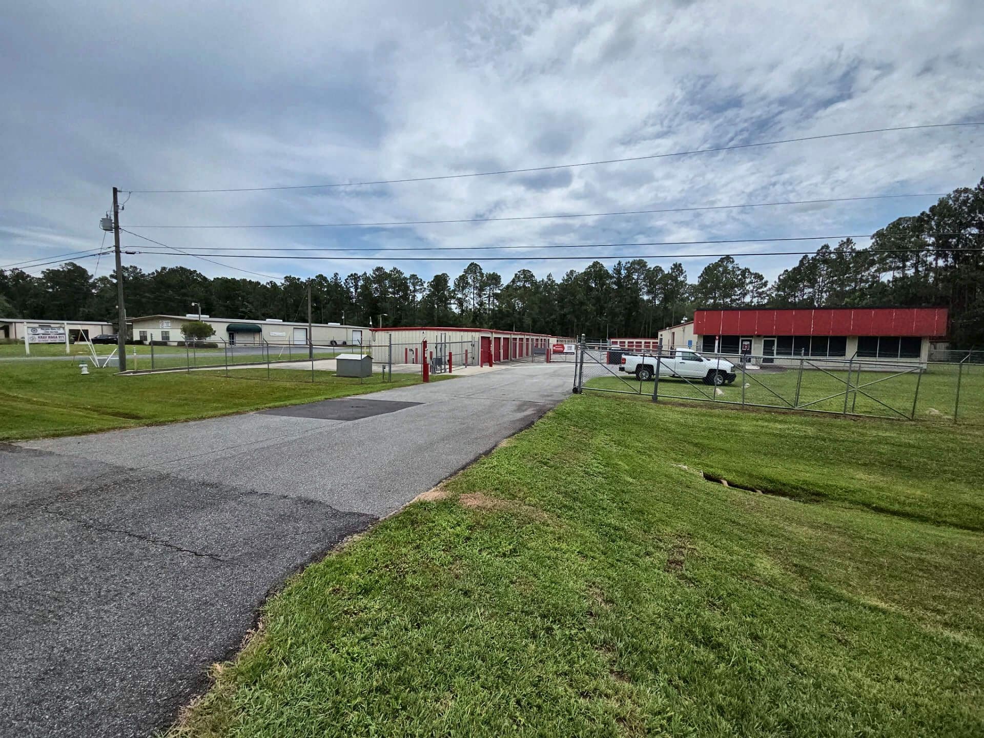 storage facility valdosta ga inner perimeter rd