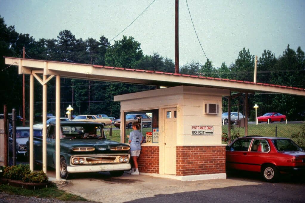 drive in in walkertown nc