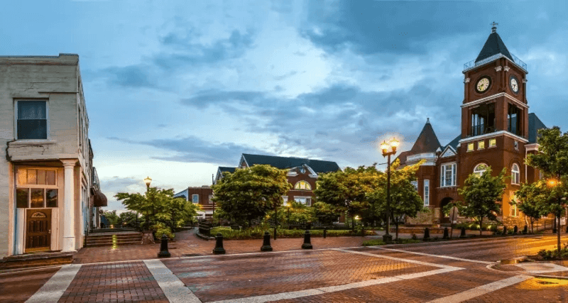 dallas georgia town square