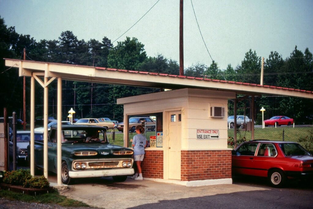 drive in in walkertown nc