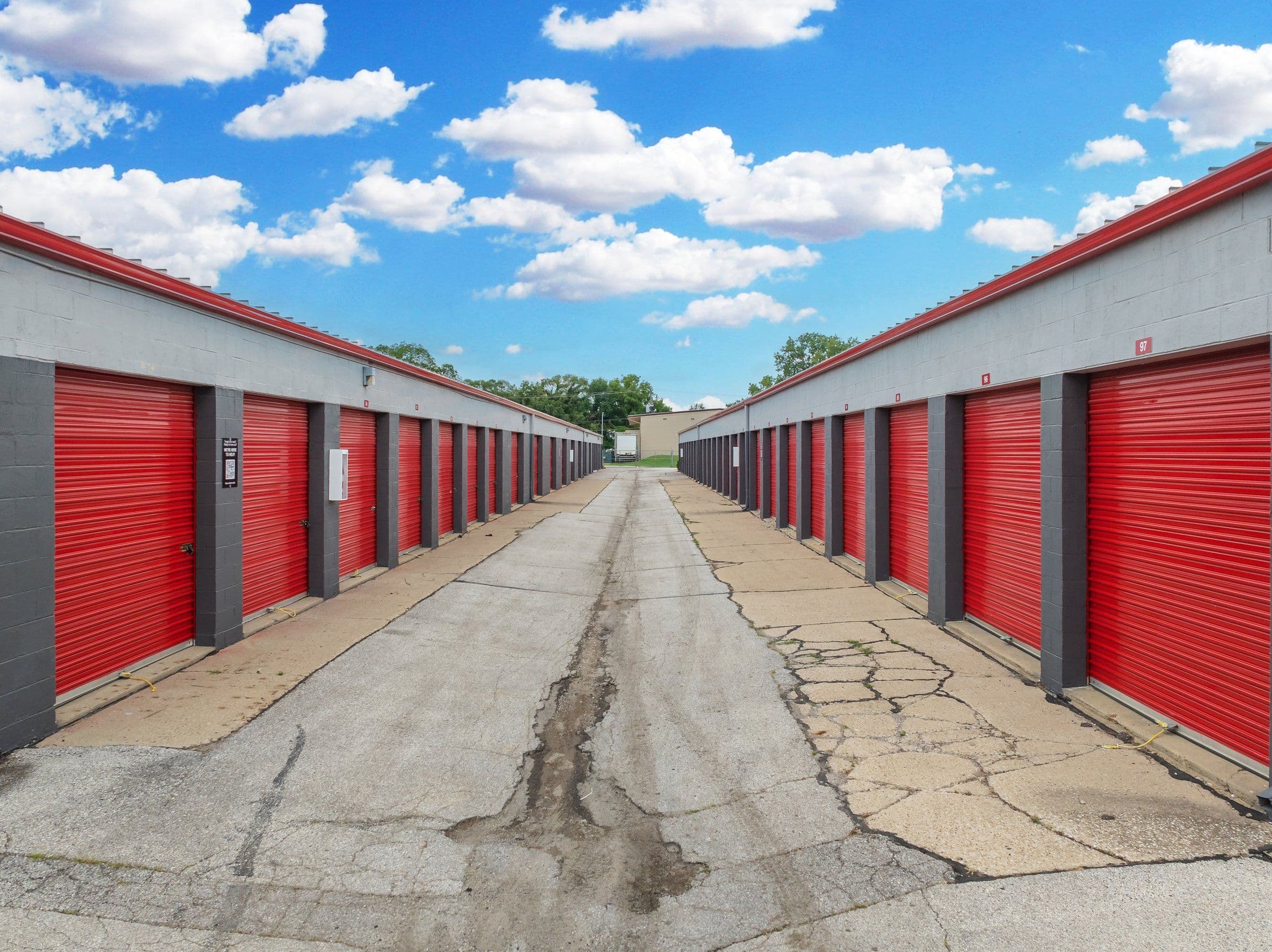 10 federal storage facility west des moines ia