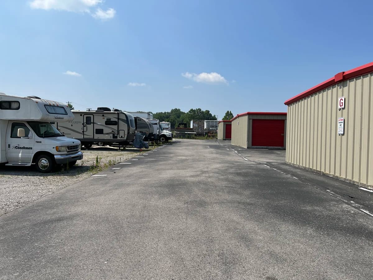 rv parking nolenville tennessee