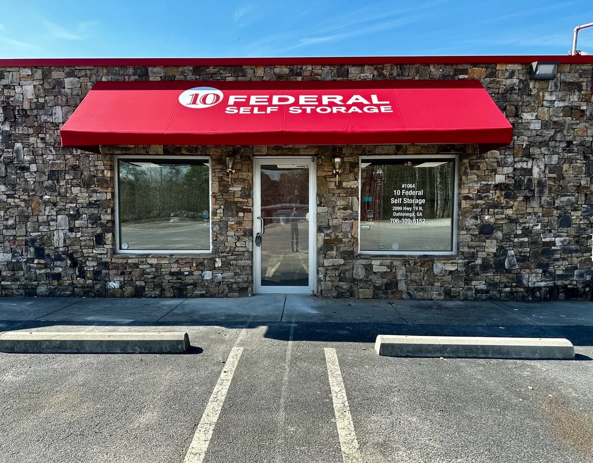 secure self storage facility dahlonega georgia