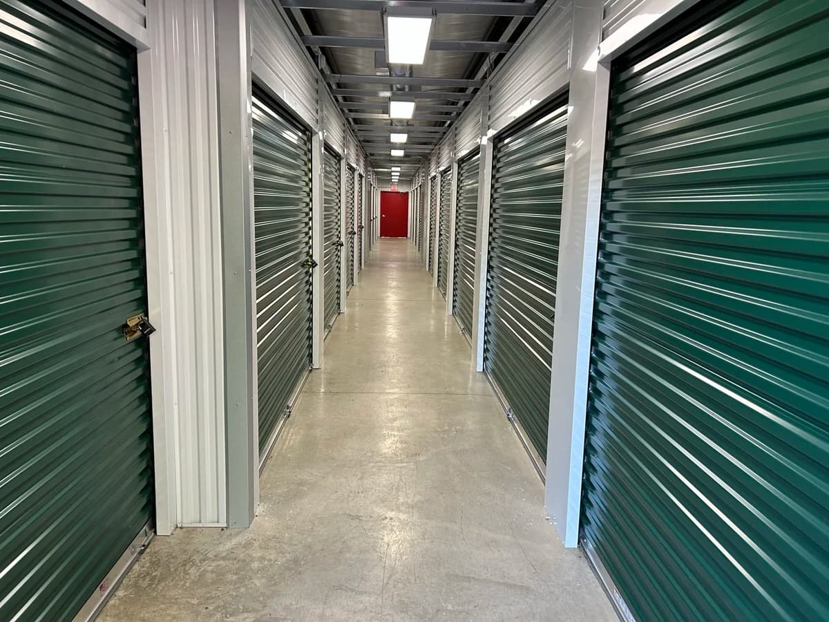 indoor self storage units dahlonega georgia