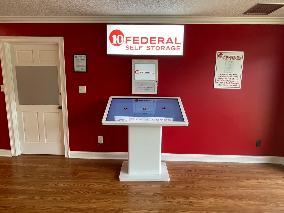 secure self storage units valdosta