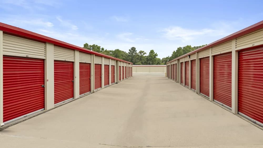 drive up storage units montgomery