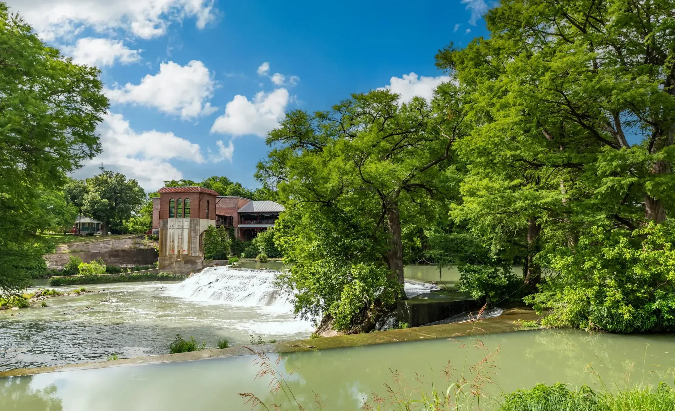 river and stores in seguin texas