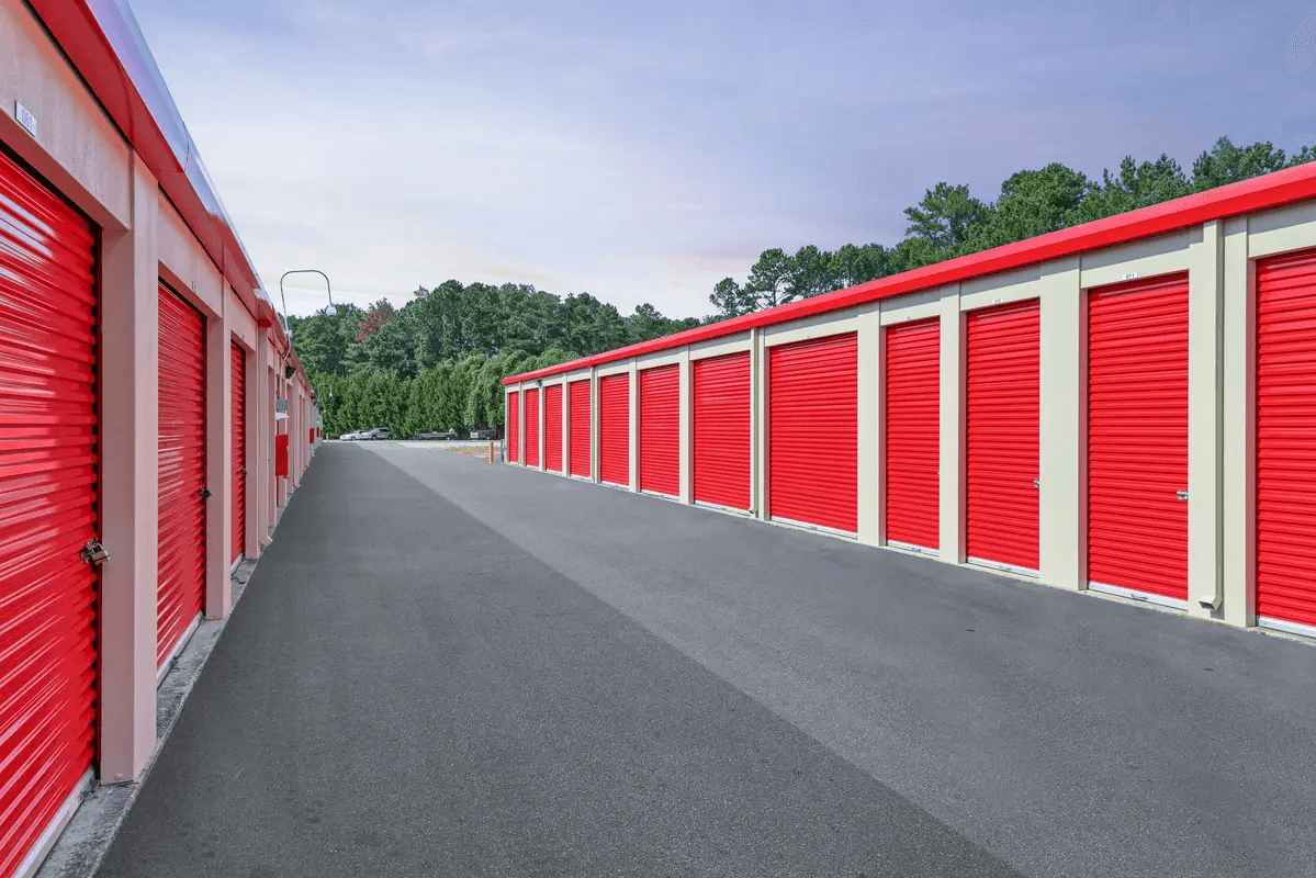 10 Seasonal Storage Tips for Your Columbia Storage Unit